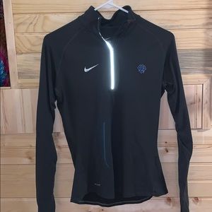 Nike Dri Fit Washington and Lee pullover